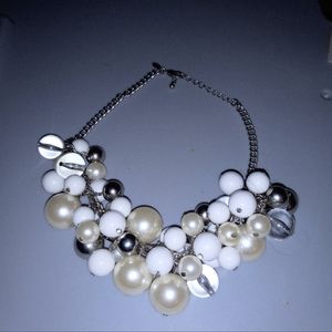 EUC Vintage Beaded Choker